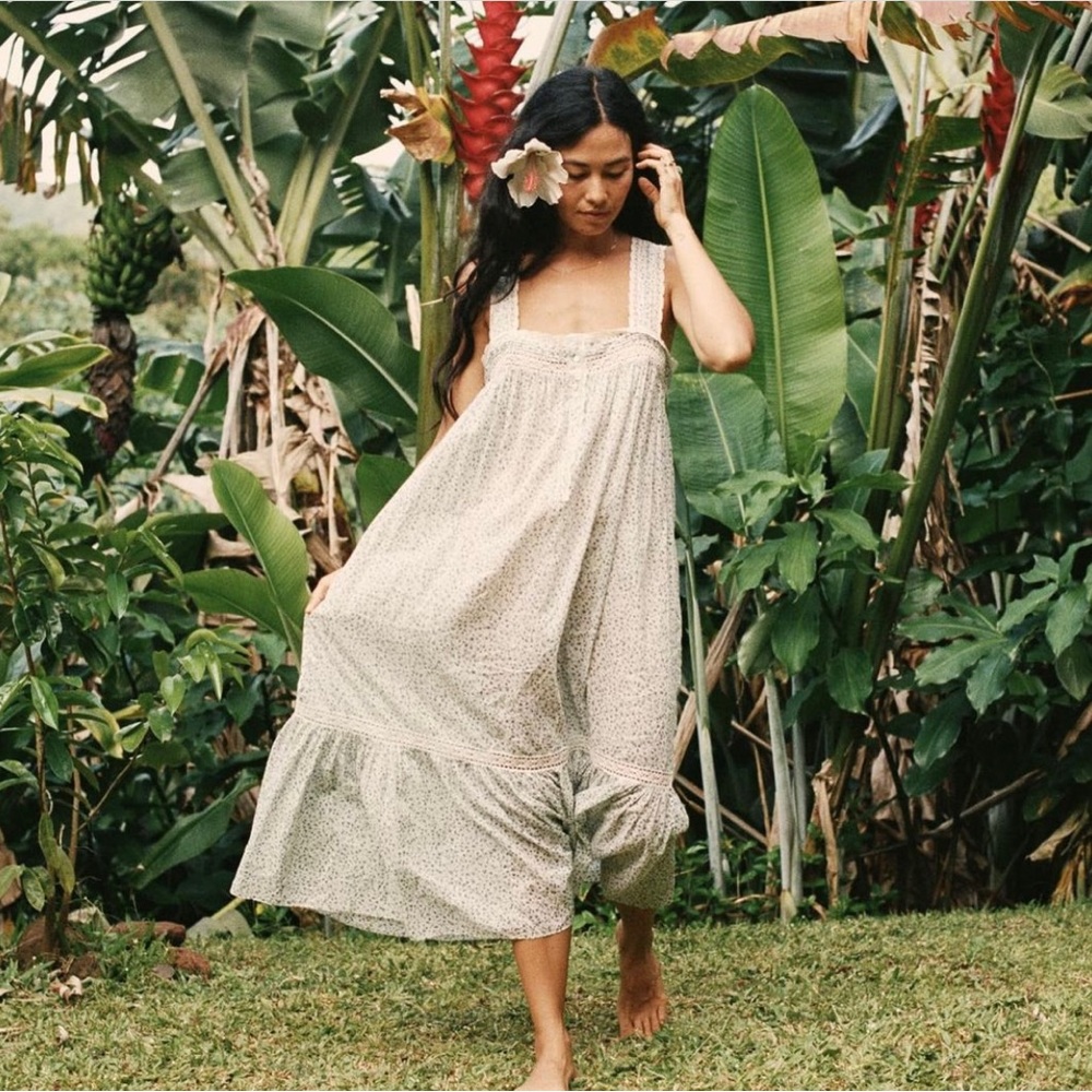 Doen Seville nightgown